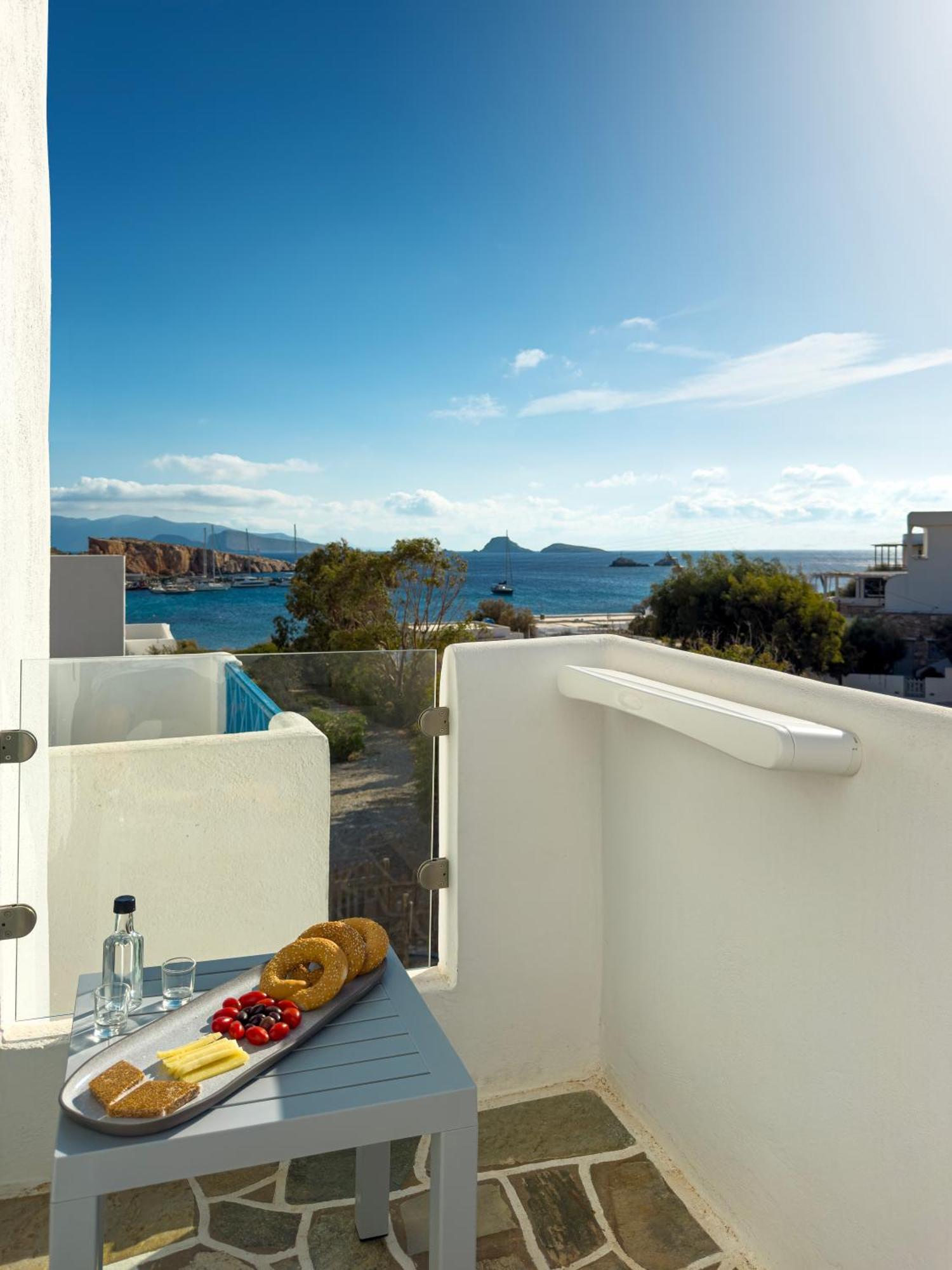 Aneton Residences Folegandros Karavostasis  Ngoại thất bức ảnh